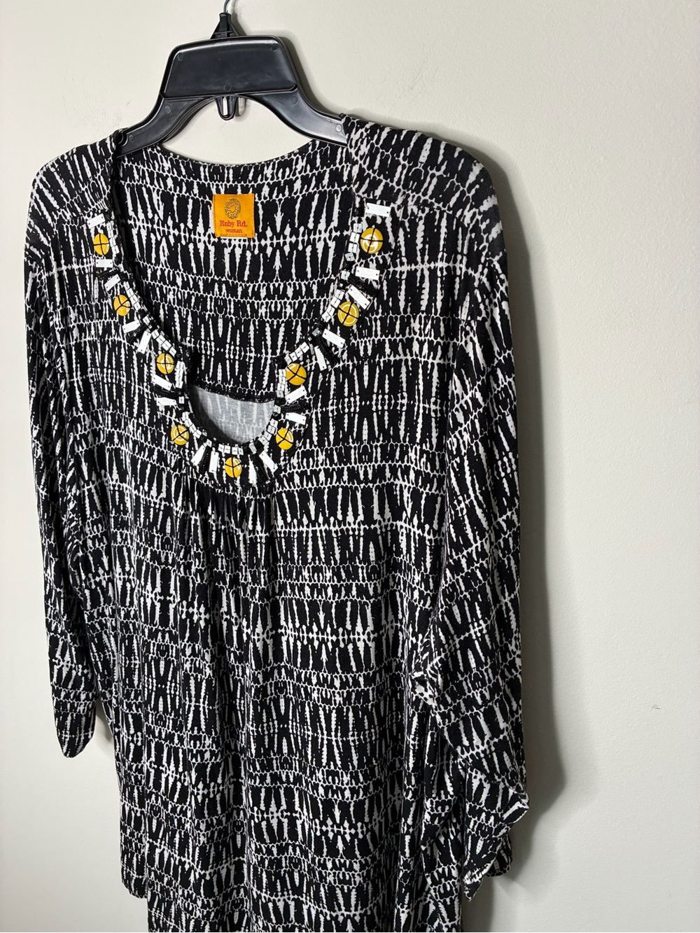 Ruby Rd. Black & White Patterned Tunic with Yellow Bead Accents